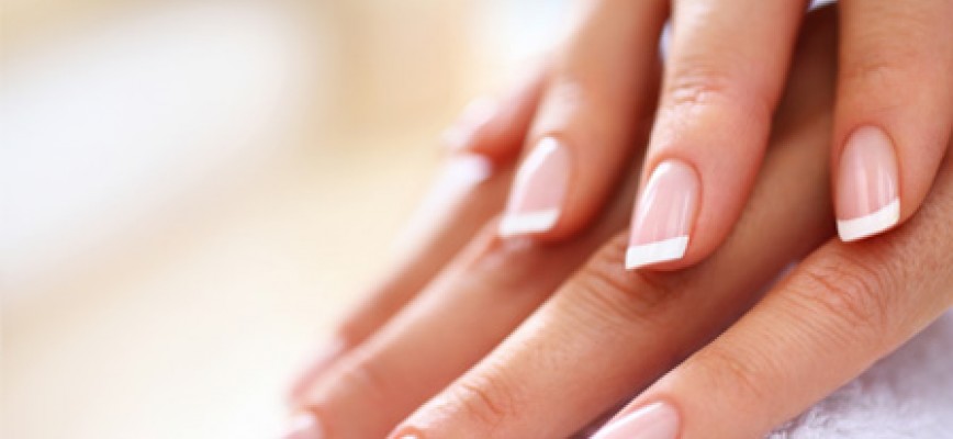 آموزش کاشت ناخن - آشنایی با قالب کاشت -واستفاده از آن برای کاشت فرنچ